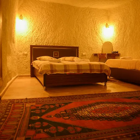 Hostel Garden Cave *