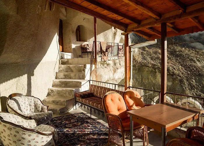 Hostel Garden Cave *